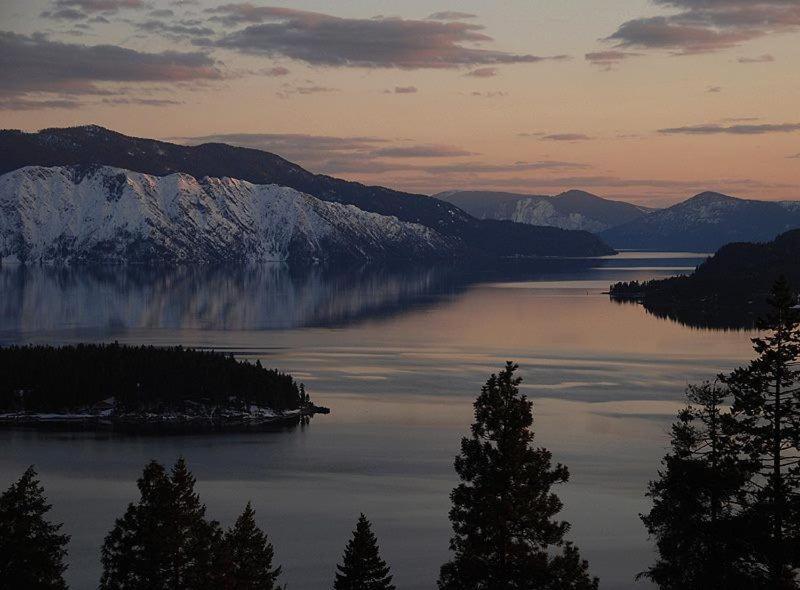 Pend Oreille Shores Resort Hope Buitenkant foto