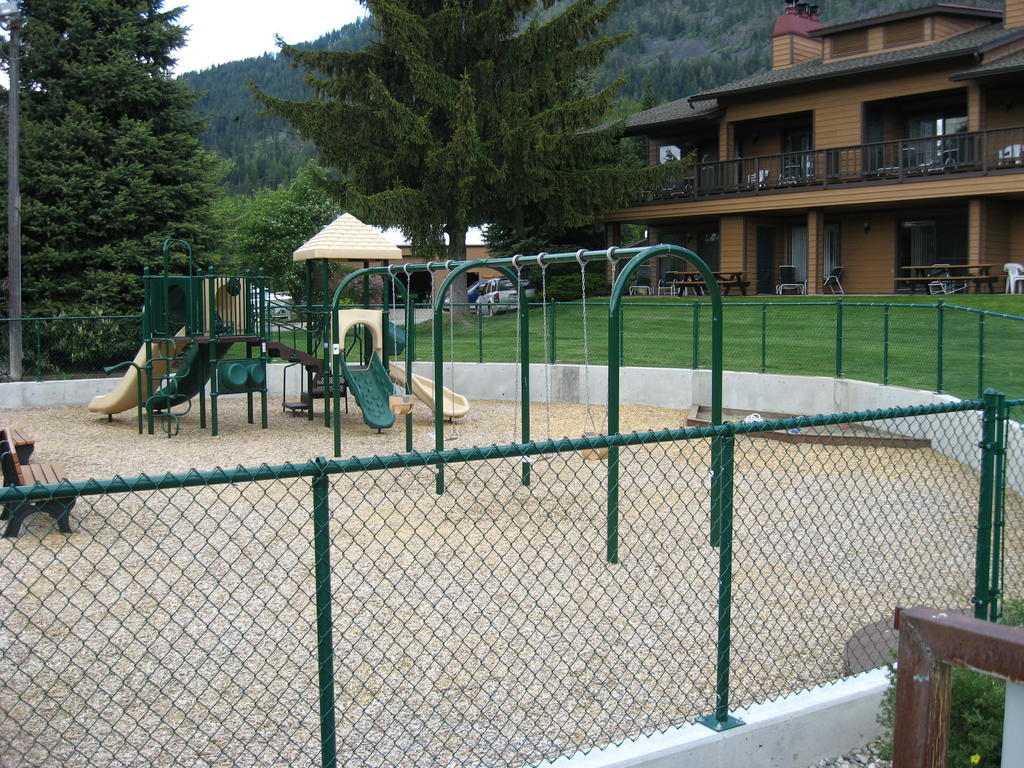 Pend Oreille Shores Resort Hope Buitenkant foto